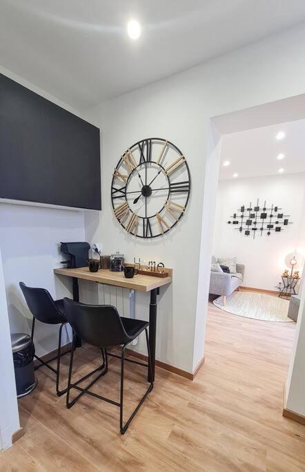 Apartmán Le Petit Cosy /Proche Disney - Paris / Wifi - Netflix Meaux Exteriér fotografie